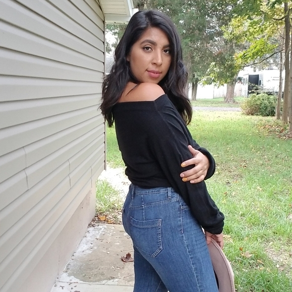 FLASHSALE⚡JUST FOR FUN BLACK OFF SHOULDER SWEATER - Picture 8 of 16